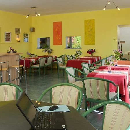 Hotel Primavera Брисаго Екстериор снимка
